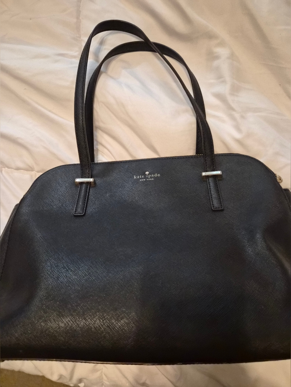 Kate Spade New York Cedar Street Elissa, Large Tote, Black, Good Condition.
